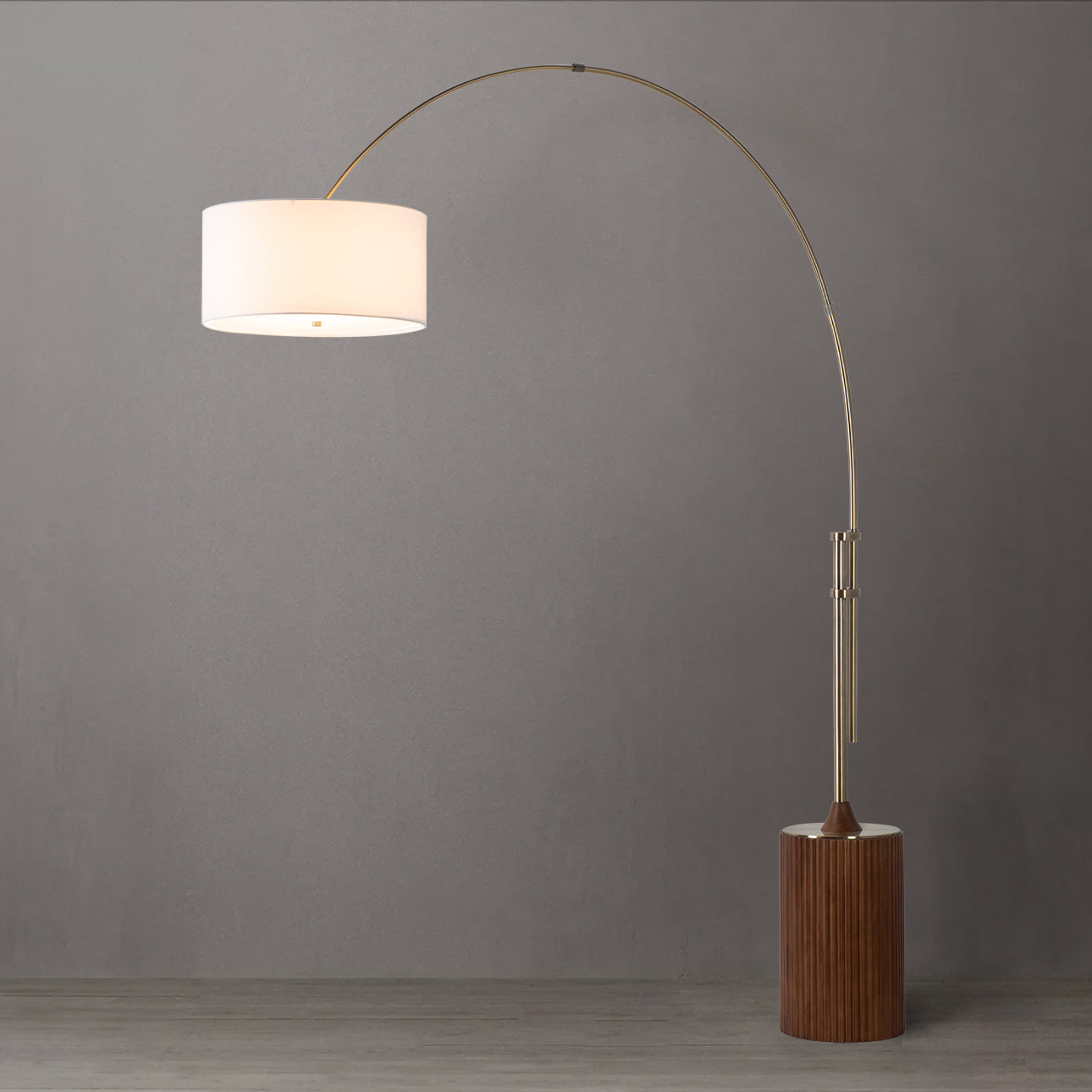 Floor lamp, outlets with dark wood -colored base