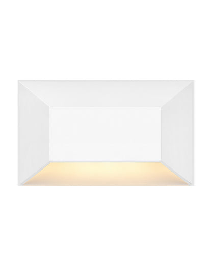 Hinkley Lighting Nuvi Deck Sconce Nuvi Medium Rectangular Deck Sconce in Matte White 15225MW