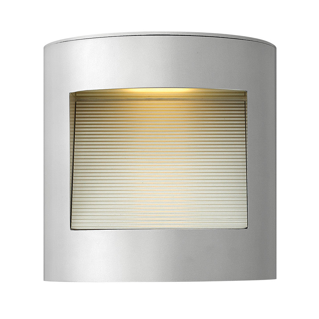 Hinkley Lighting 1659TT Luna Outdoor in Titanium