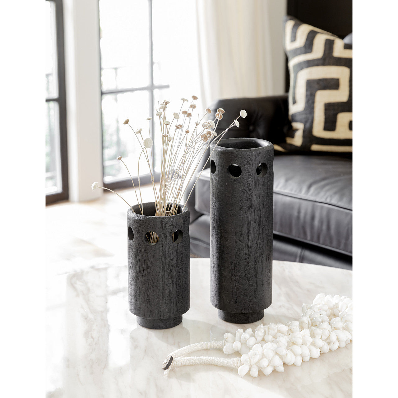 Regina Andrew Savior Vase Set in Black 20-1492BLK