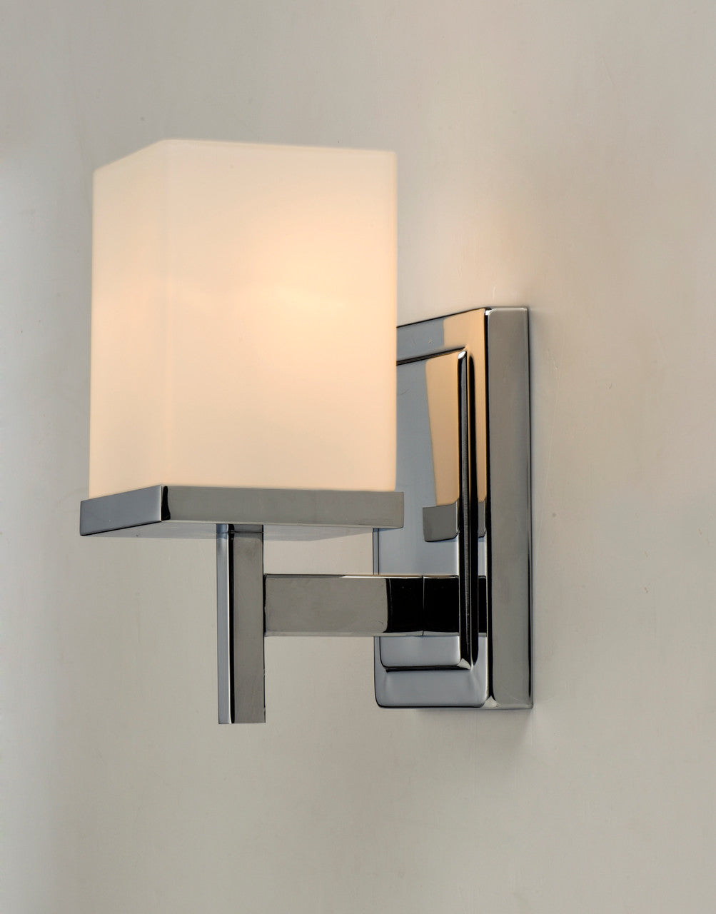 Maxim Tetra 1-Light Wall Sconce in Polished Chrome 2151SWPC