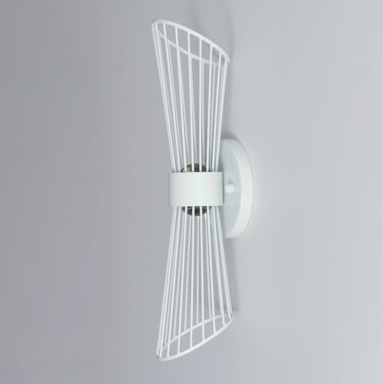 Maxim Zeta LED Wall Sconce in Matte White 24171MW