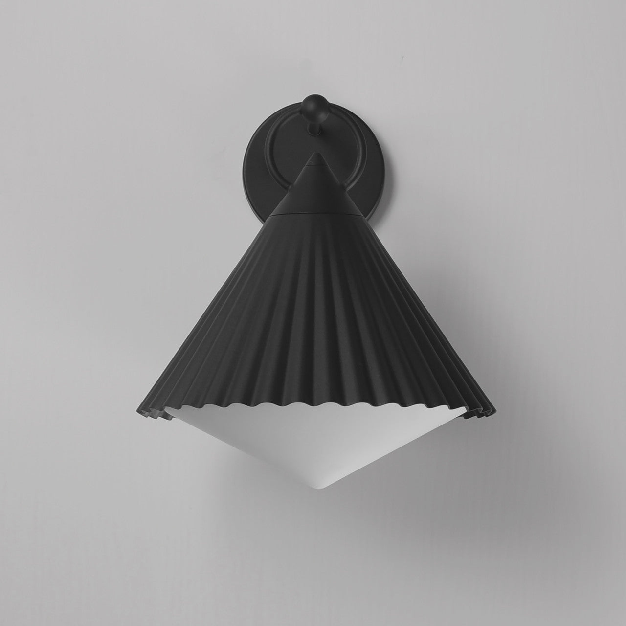 Maxim Odette 14" Wall Sconce in Black 35136WTBK