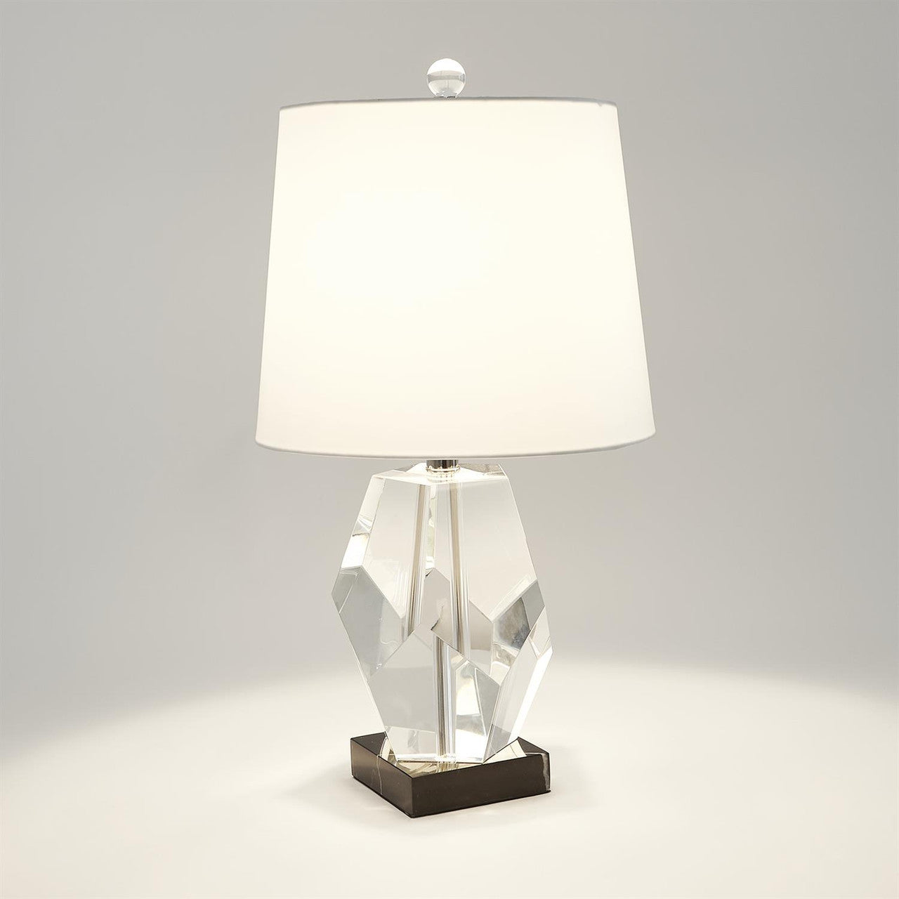 Global Views Facet Block Lamp Single 8.82700