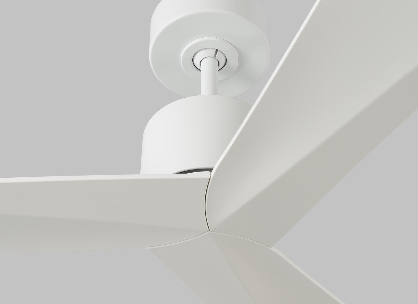 Visual Comfort Fan Adler 52" Ceiling Fan - Matte White, Handheld Remote, 6-speed, Reverse, indoor/outdoor 3ADR52RZW