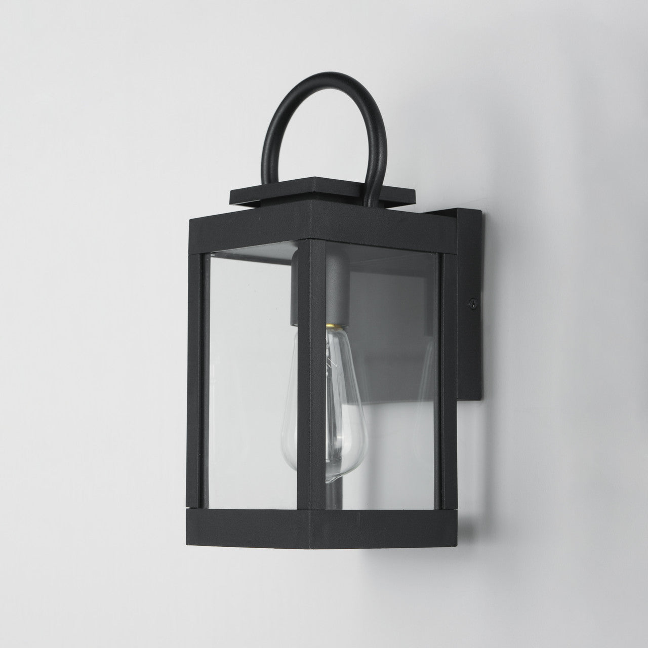 Maxim Nassau VX 1-Light Outdoor Wall Lantern in Black 40312CLBK