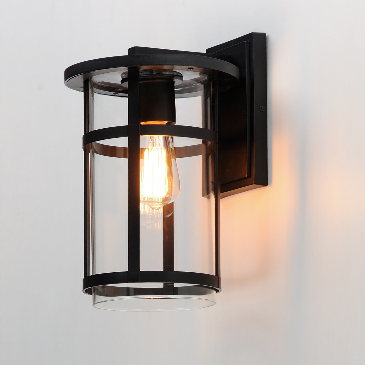 Maxim Clyde VX Medium Outdoor Wall Sconce in Black 40623CLBK