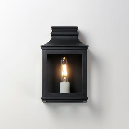 Maxim Savannah VX Small Outdoor Sconce in Black Oxide 40912CLBO