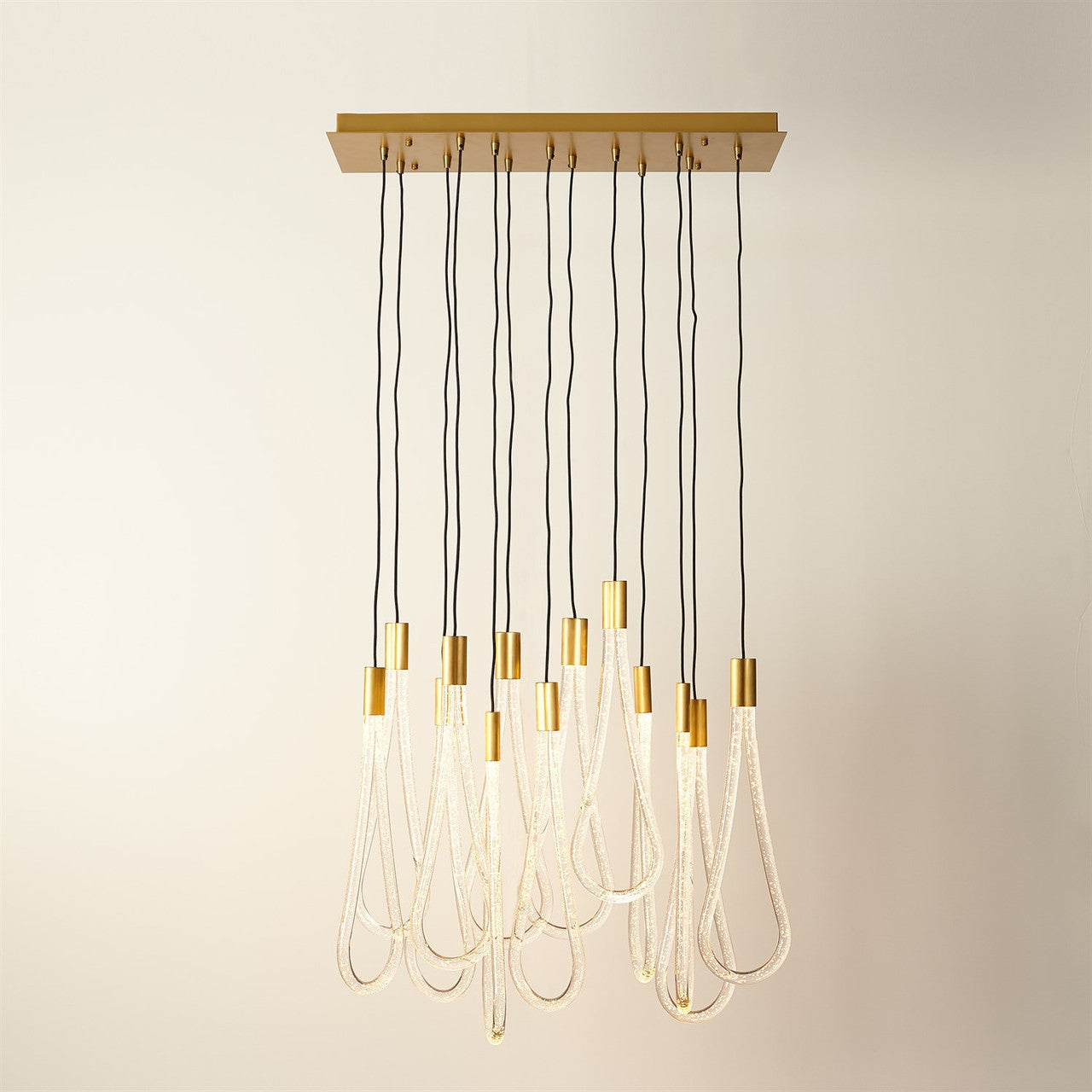 Global Views Studio A Home Raindrop Chandelier 7.80632