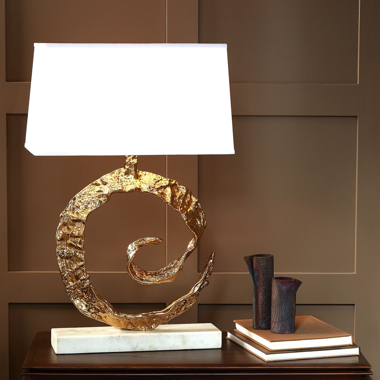 Global Views Swirl Lamp in Brass in White Marble 9.93557