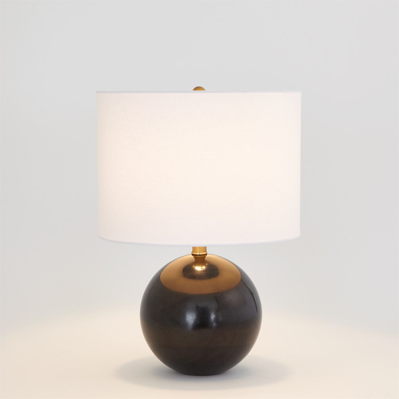 Global Views Marble Sphere Lamp in Black 8.82975