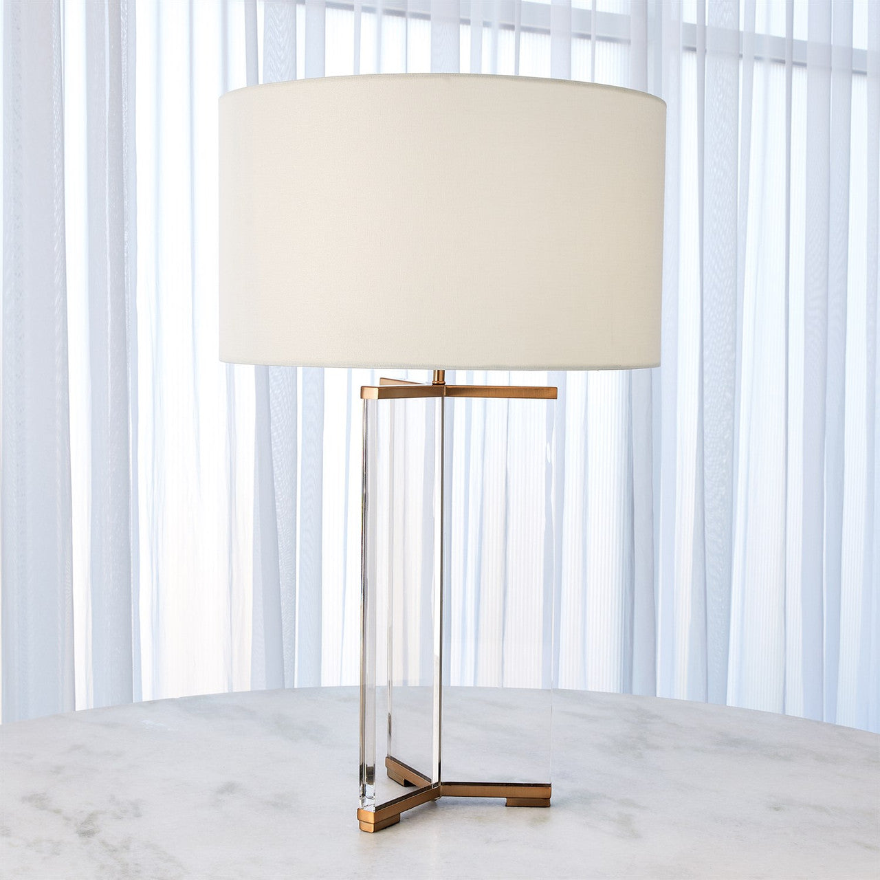 Global Views Y Table Lamp in Antique Brass 8.83031