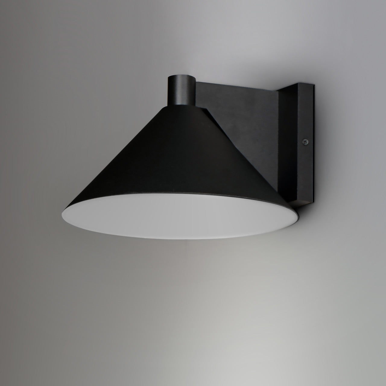 Maxim Conoid Medium LED Outdoor Wall Sconce in Black 86141BK