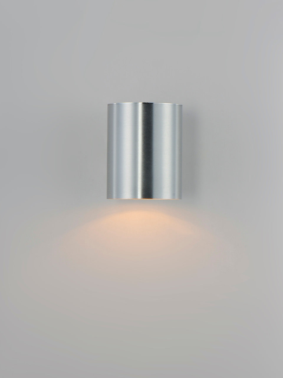 Maxim Outpost 1-Light 7.25"H LED Outdoor Wall Sconce in Brushed Aluminum 86401AL