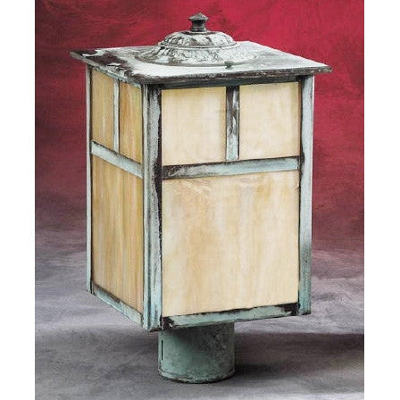 Brass Traditions 1400 Series Dover Post Lantern 1460