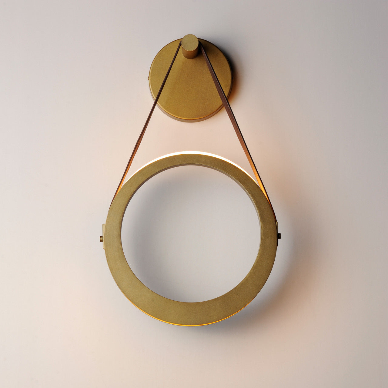 ET2 Contemporary Lighting Tether 1-Light LED Wall Sconce in Natural Aged Brass E24080-NAB