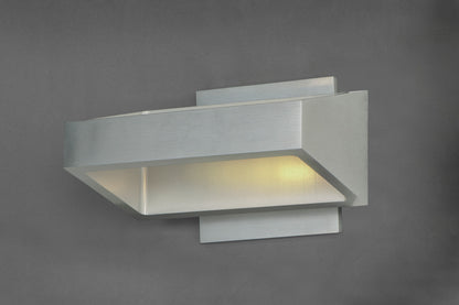 ET2 Contemporary Lighting Alumilux: Titan LED Outdoor Wall Sconce in Satin Aluminum E41302-SA