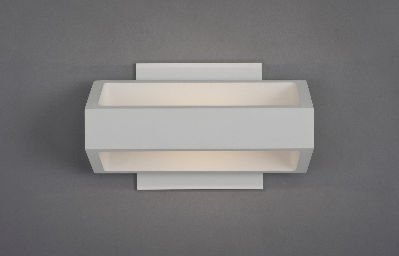 ET2 Contemporary Lighting Alumilux: Titan LED Outdoor Wall Sconce in White E41302-WT