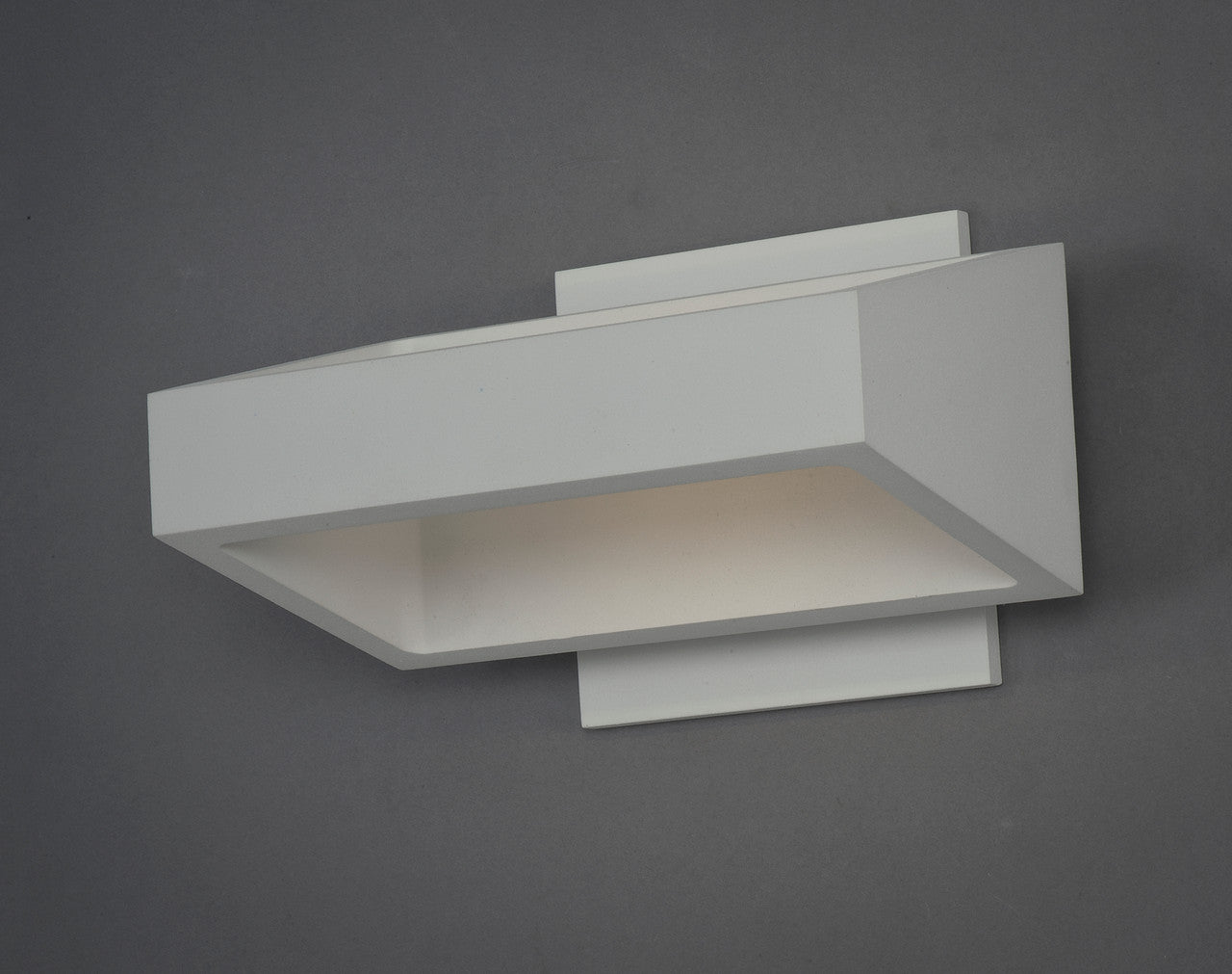 ET2 Contemporary Lighting Alumilux: Titan LED Outdoor Wall Sconce in White E41302-WT