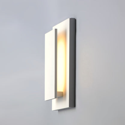 ET2 Contemporary Lighting Alumilux: Piso LED Outdoor Wall Sconce in White E41335-WT