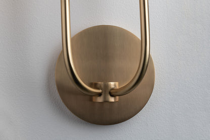 Hudson Valley Lighting Gideon Wall Sconce in Aged Brass 2600-AGB