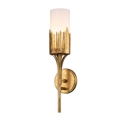 Lucas McKearn Manor 1 Light Sconce in Gold Leaf